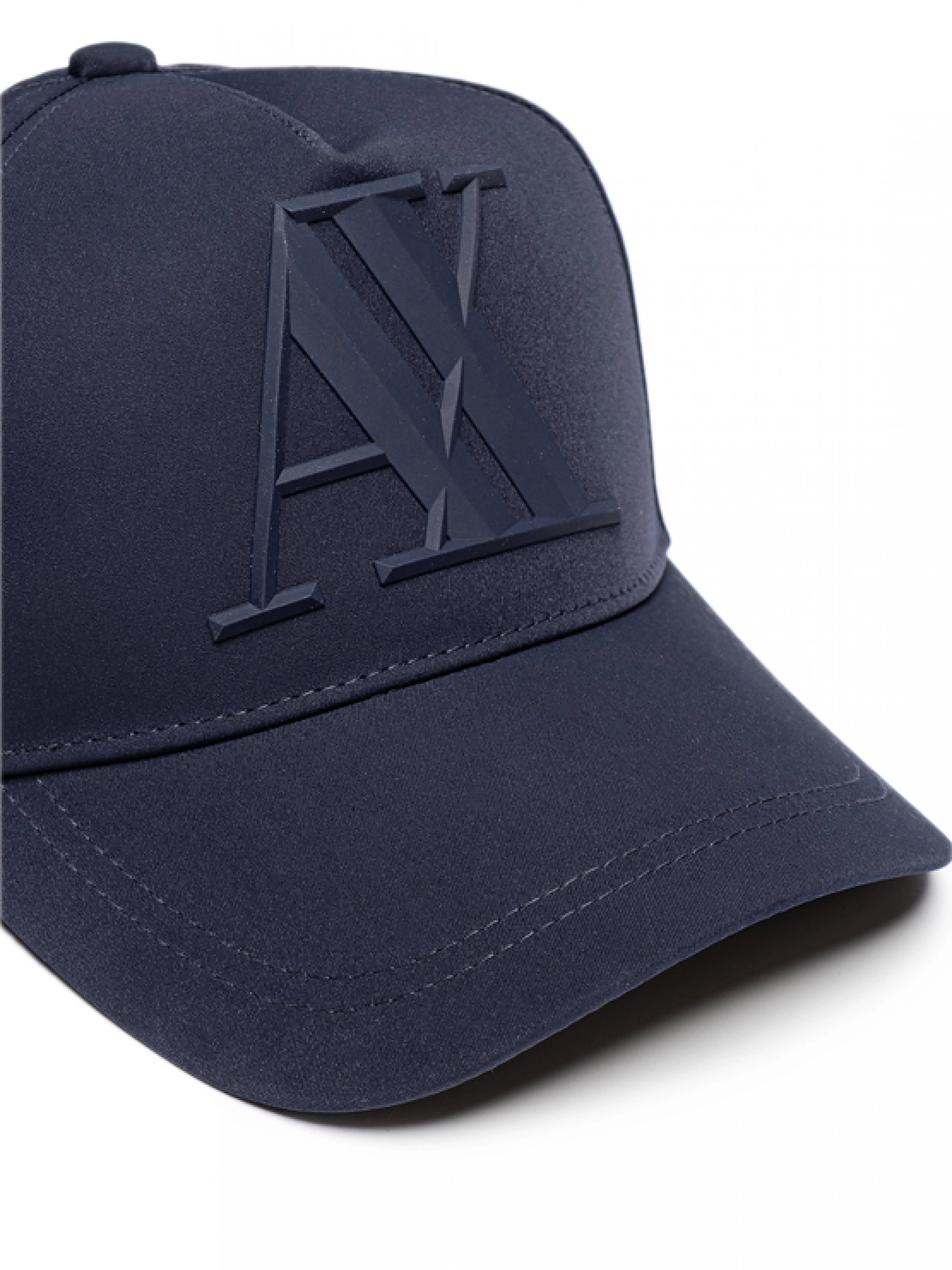 Бейсболка темно-синего цвета с объемным лого бренда Armani Exchange Бейсболка темно-синего цвета с объемным лого бренда Armani Exchange