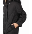 Утепленное стеганое пальто с капюшоном из эко-меха Armani Exchange