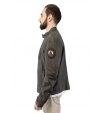 Кожаная куртка бомбер цвета хаки с потертостями и фирменными нашивками Aeronautica Militare