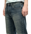Классические джинсы в цвете темно-синий деним Armani Exchange