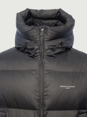 Куртка стеганная в черном цвете с капюшоном Armani Exchange