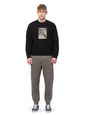 Свитшот в черном цвете прямого кроя Armani Exchange