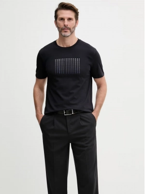 Тёмно-синяя футболка Armani Exchange из натурального хлопка