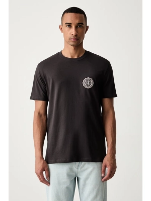 Коричневая футболка Armani Exchange свободного кроя