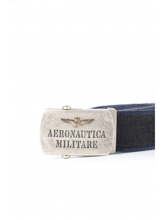 Хлопковый ремень с крупной металлической пряжкой с гравирокой надписью и орлом Aeronautica Militare