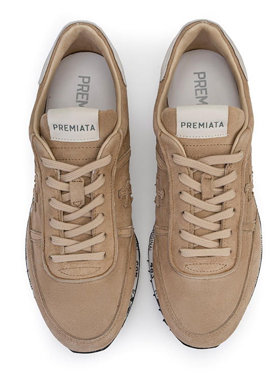 Бежевые кроссовки с кожаной нашивкой в виде лого бренда Premiata Sean 6287
