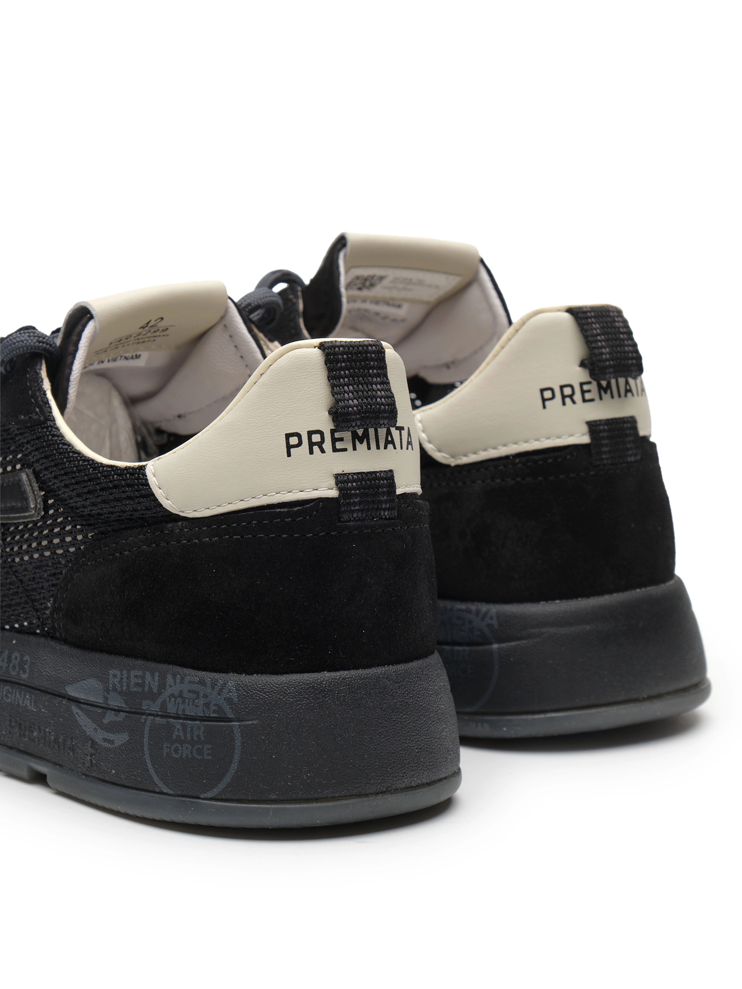 Кеды в черном цвете перфорированные Premiata NOUS8299 с белым задником