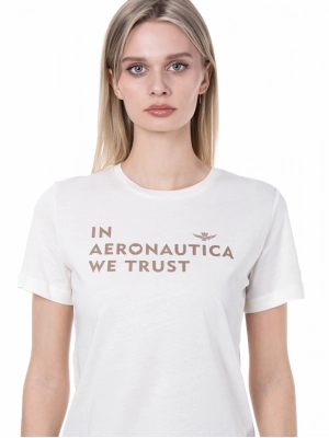 Футболка прямого кроя Aeronautica Militare в молочном цвете с логотипом на груди