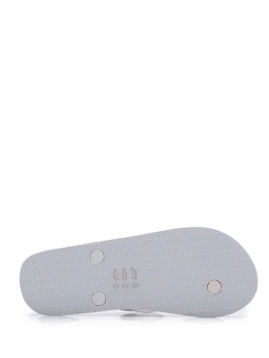 Сланцы белого цвета с надписью лого бренда Armani Exchange