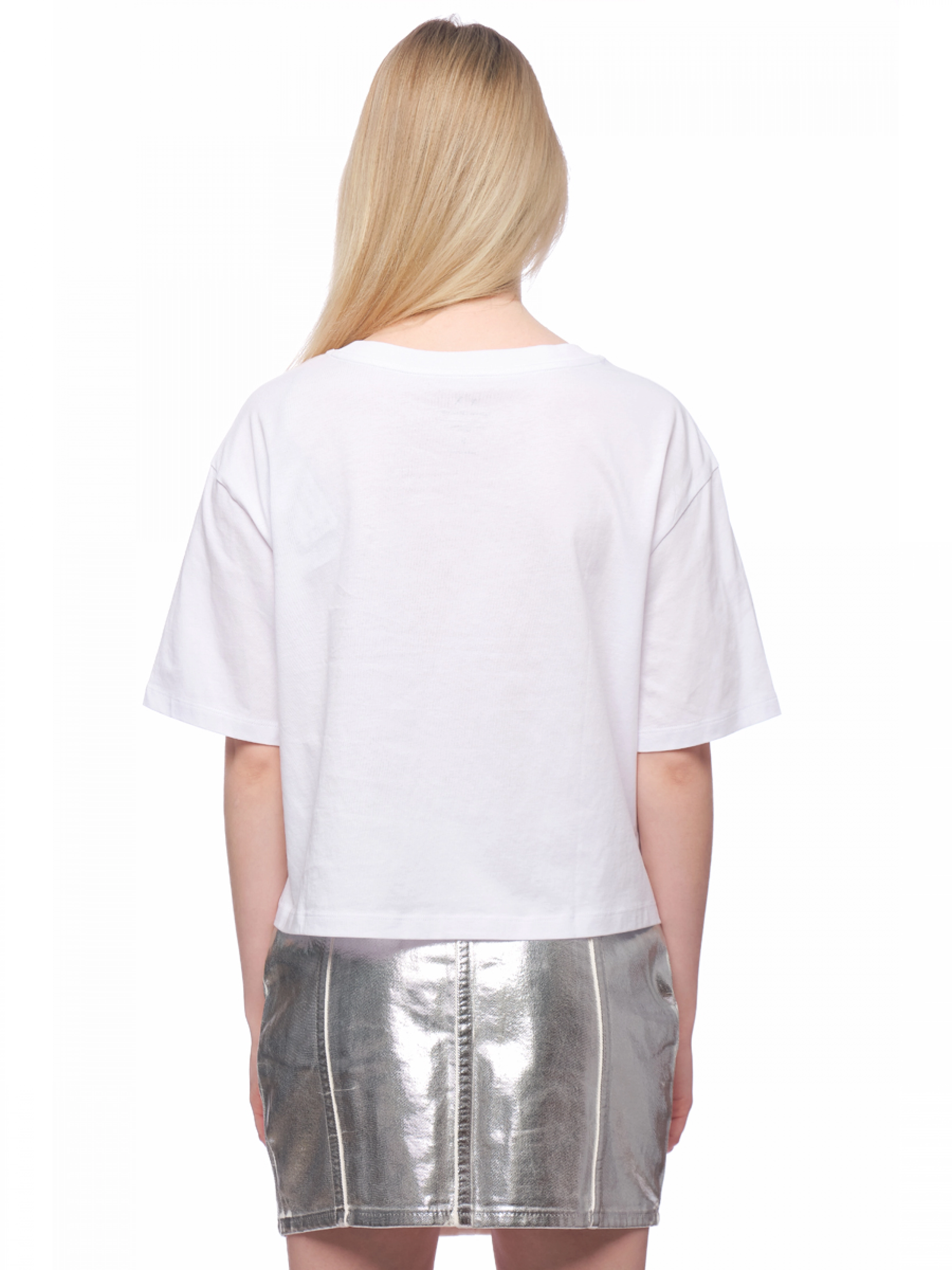 Футболка кроп в белом цвете свободного кроя с логотипом Armani Exchange Футболка кроп в белом цвете свободного кроя с логотипом Armani Exchange