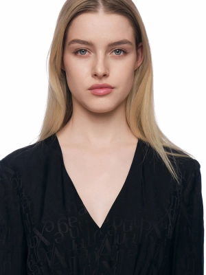 Платье в черном цвете длины миди с рукавом 3/4 и резинкой на поясе Armani Exchange