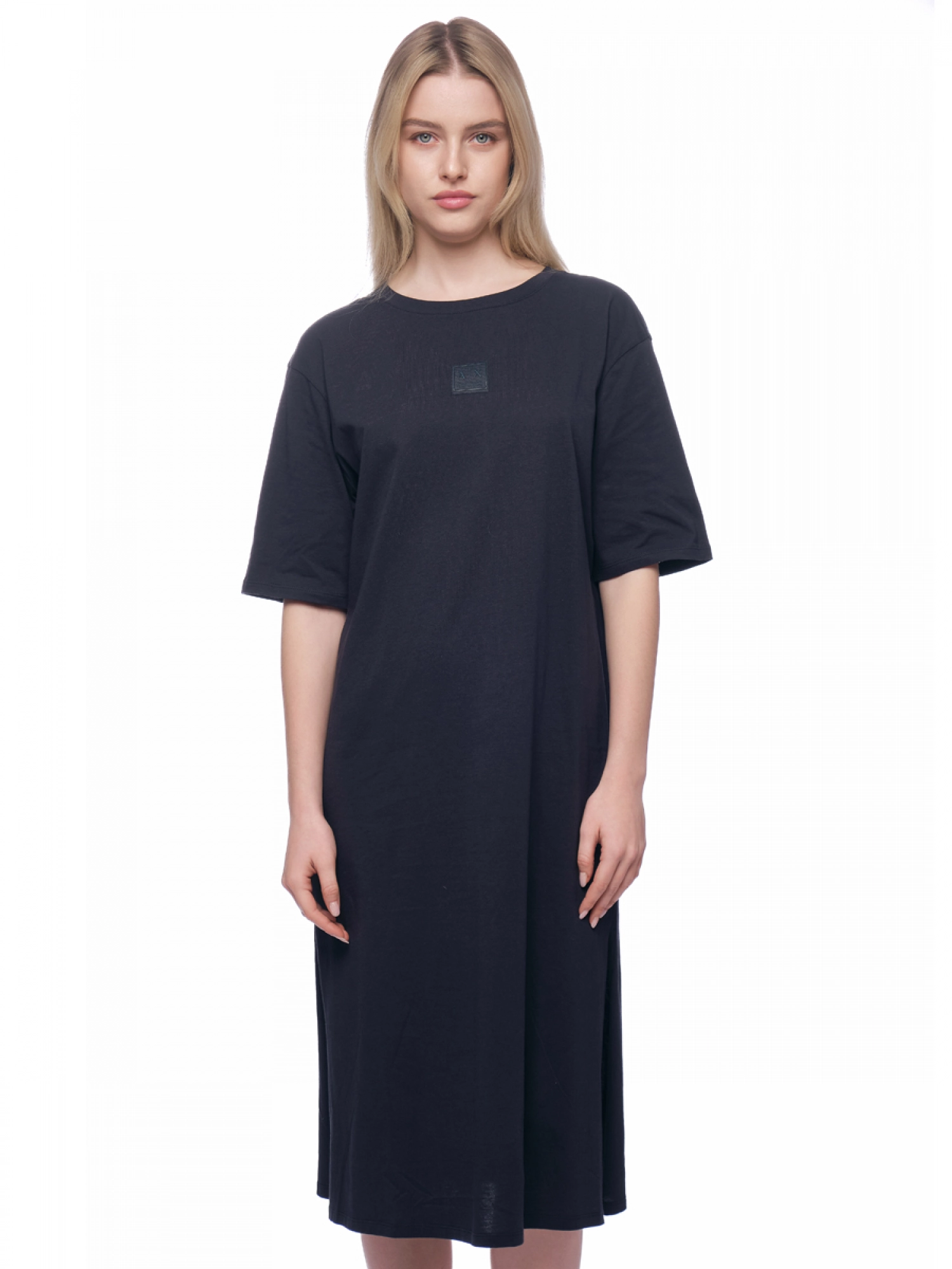 Платье футболка в темно-синем цвете длины миди Armani Exchange
