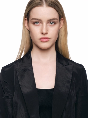 Жакет в черном цвете объемного кроя с логотипом бренда Armani Exchange