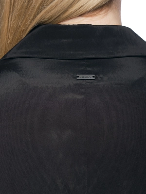 Жакет в черном цвете объемного кроя с логотипом бренда Armani Exchange