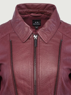Кожаная куртка Armani Exchange в бордовом цвете с воротником и декоративными швами