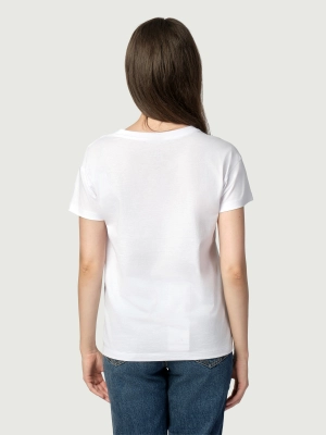 Футболка в белом цвете прямого кроя Armani Exchange