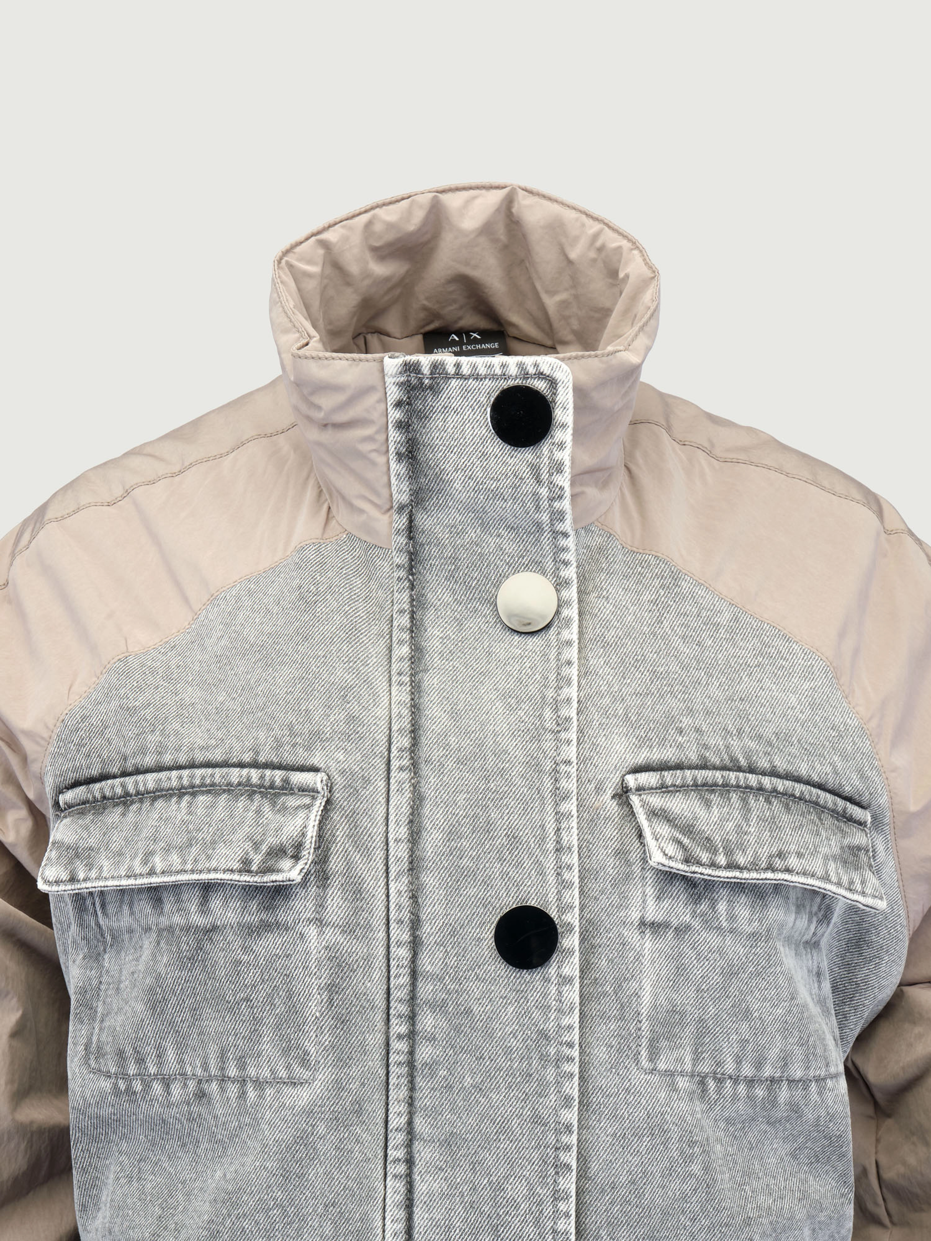Куртка в комбинированном цвете с накладными карманами Armani Exchange Куртка в комбинированном цвете с накладными карманами Armani Exchange
