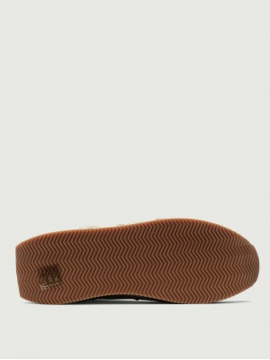 Кроссовки Armani Exchange в комбинированной расцветке с золотыми вставками лого бренда Кроссовки Armani Exchange в комбинированной расцветке с золотыми вставками лого бренда