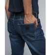 Темно-синие джинсы с эффектом делаве Armani Exchange