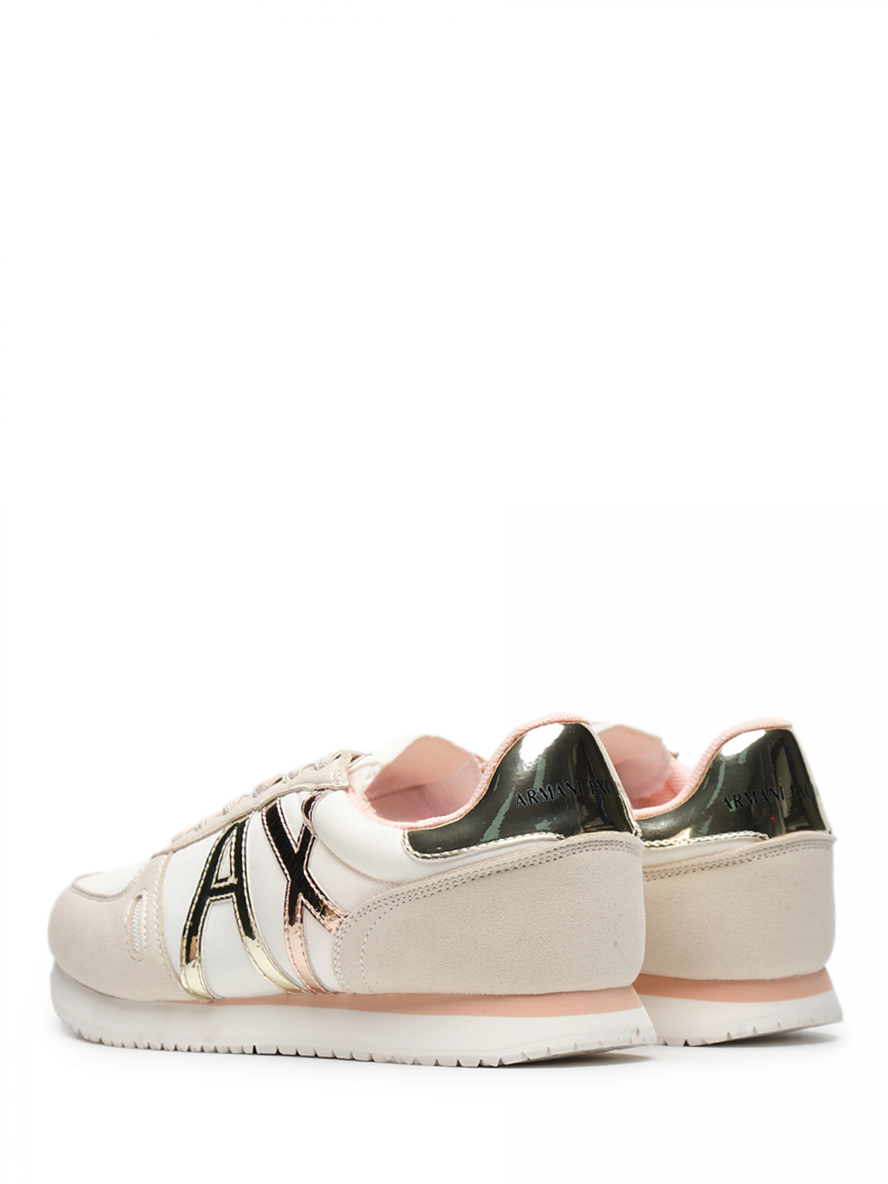 Кроссовки в молочном цвете с контрастными вставками и логотипом бренда Armani Exchange