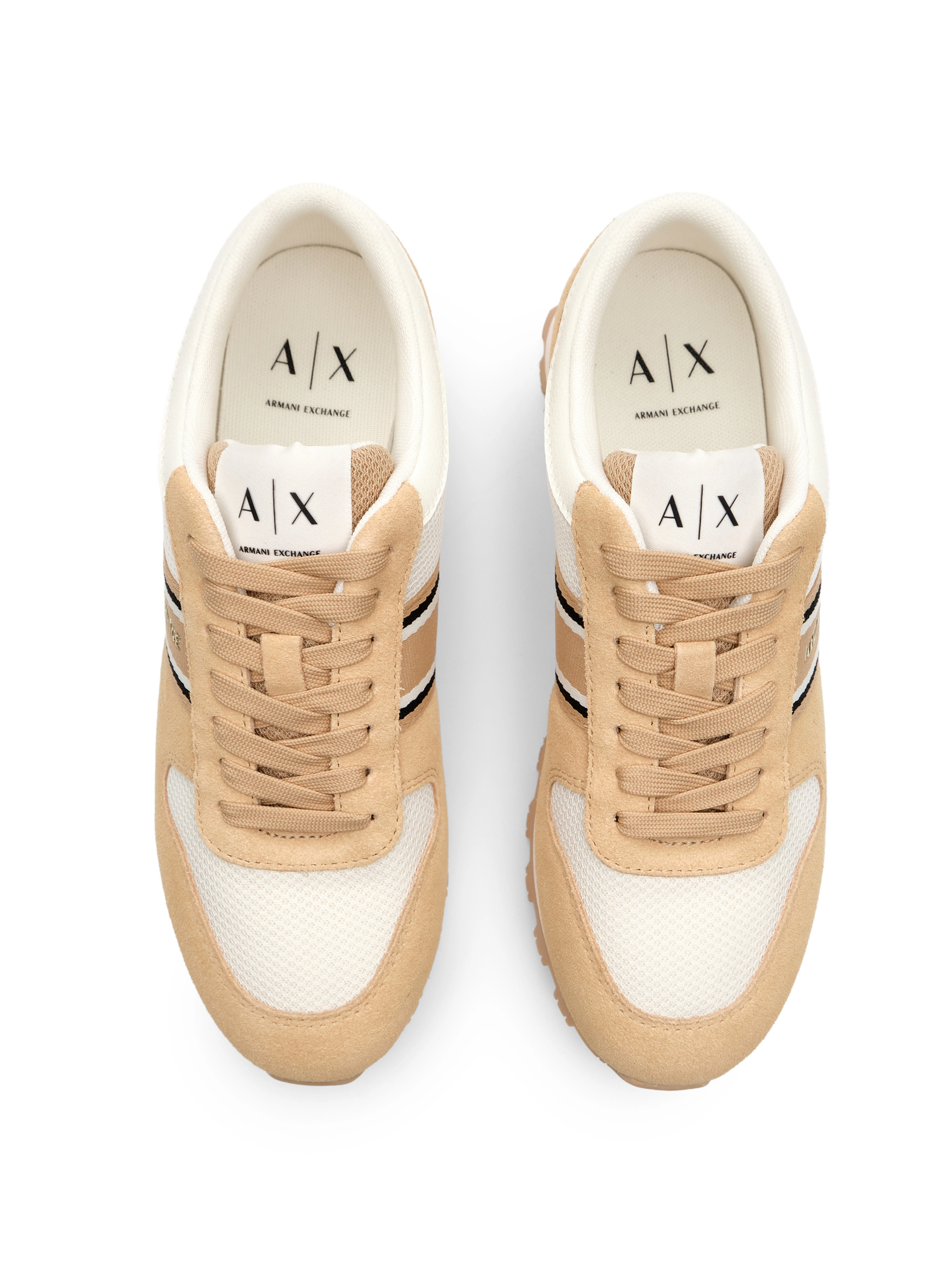 Женские кроссовки коричневого цвета с белыми вставками Armani Exchange