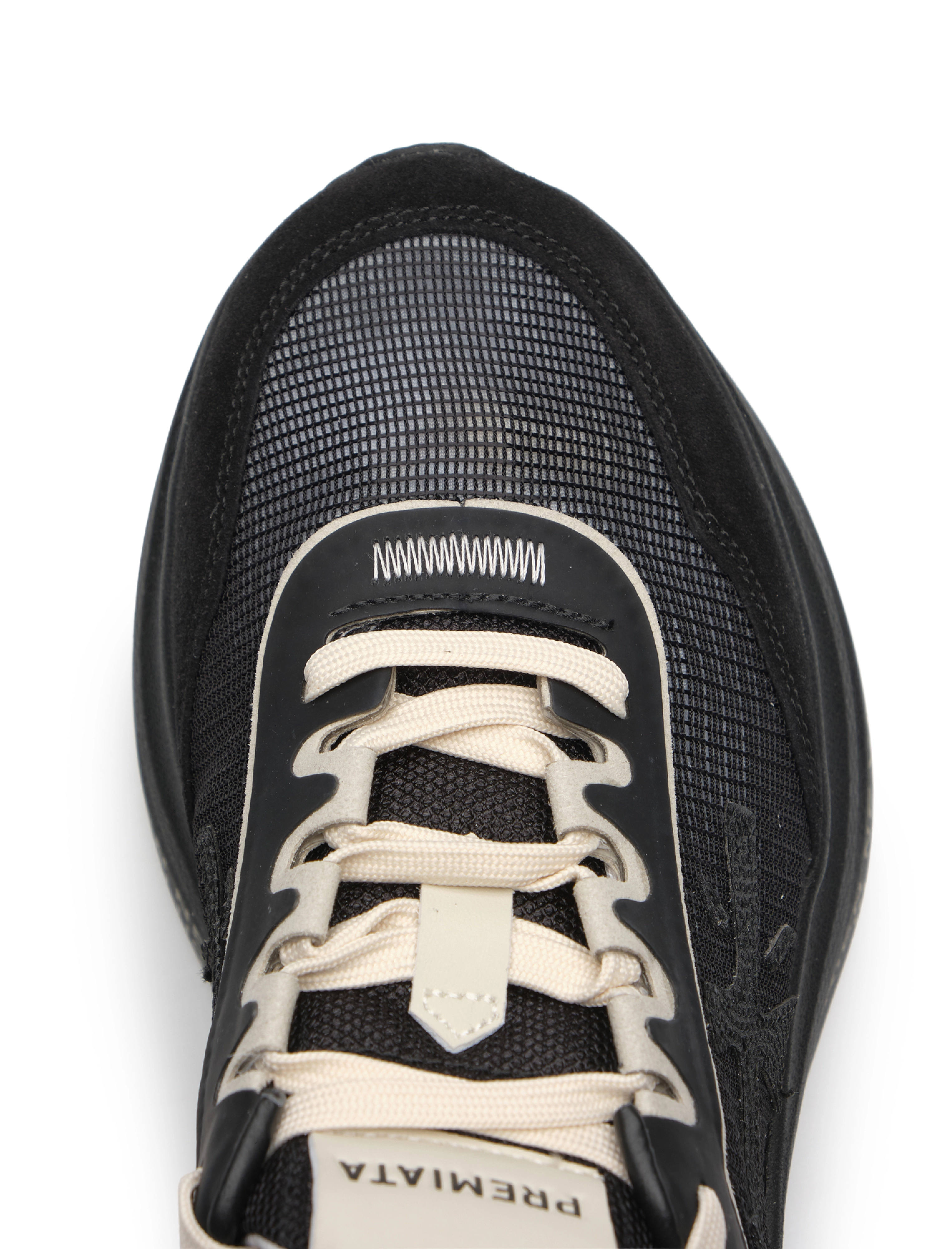 Кроссовки в черном цвете Premiata HILL8240 на рельефной подошве