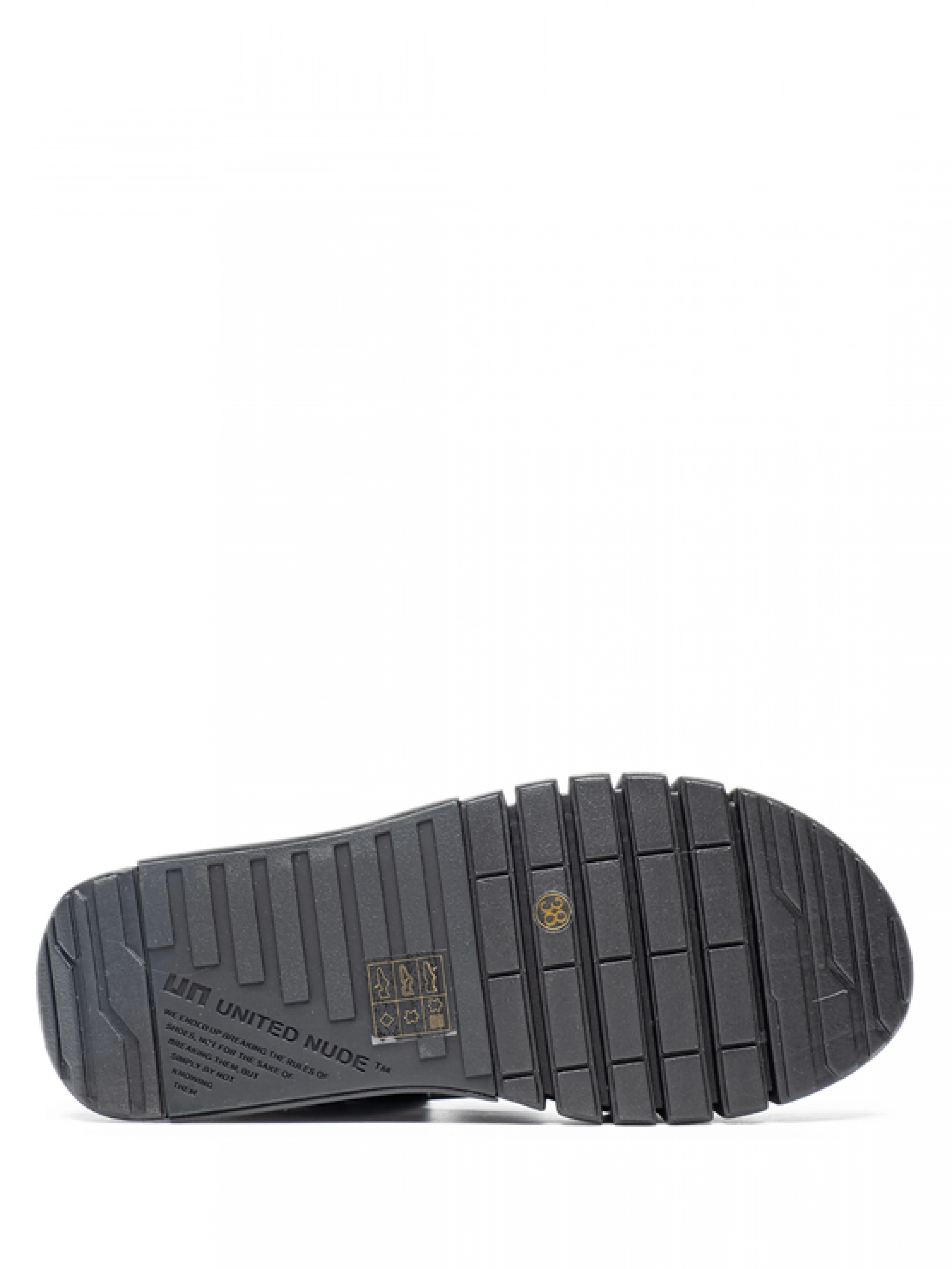 Сандалии в черном цвете на массивной подошве United Nude