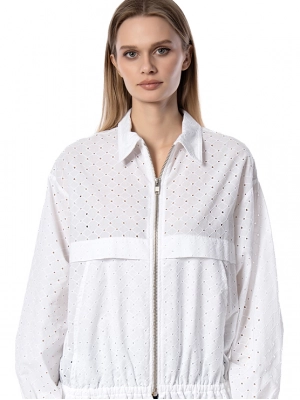 Куртка ICE Play в белом цвете на кулиске с перфорированным принтом