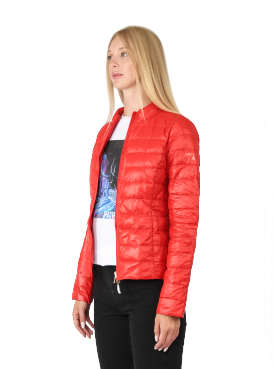 Легкая пуховая куртка красного цвета Patrizia Pepe
